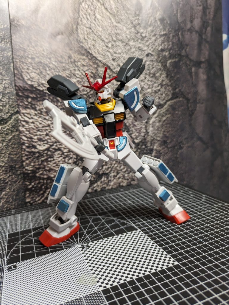 そのままだと斧は持たせられないのでオプションハンドを使いましたがそれ以外はお店で手に入れやすい物で制作しました!