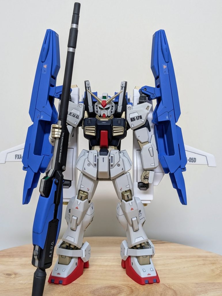 試験的に、やってみたかったランナー塗装(スプレー)、モールドやディテール追加などの練習台になってもらいました。