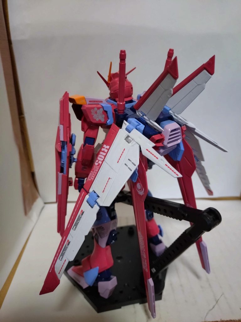 フォースシルエットもカラフルで派手だね！と言われそう（笑）