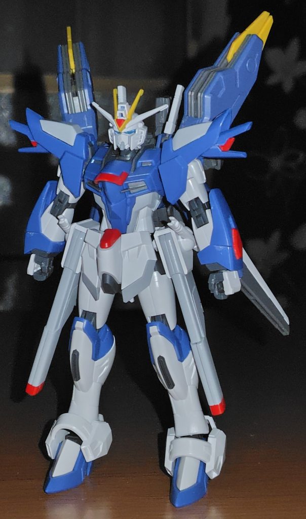 適当にエアリアル改修型のバックパック装備して。