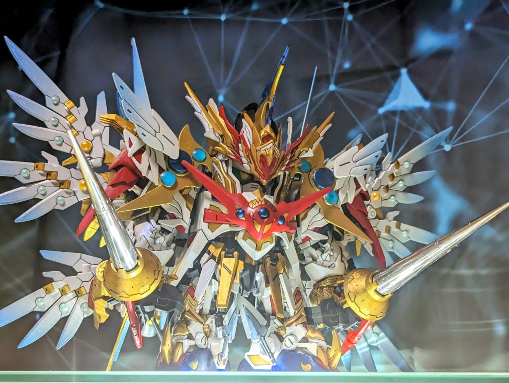 装備には二本のバトルランス(コトブキヤ製)ガンダムマーカー メッキシルバーに初挑戦し手を妬きました汗金はGXラフゴールドボディの黒はティターンズブルー1白はガンダムホワイトの上からパール色サファイアブルー青にはGXメタルダークブルー(濃い青には混ぜずに使用。薄い青には底からすくい取る感じで)赤にはメタリックレッドを使用してます。