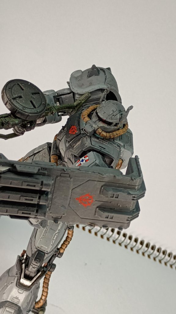 盾を左！機体を護りながらの射撃。