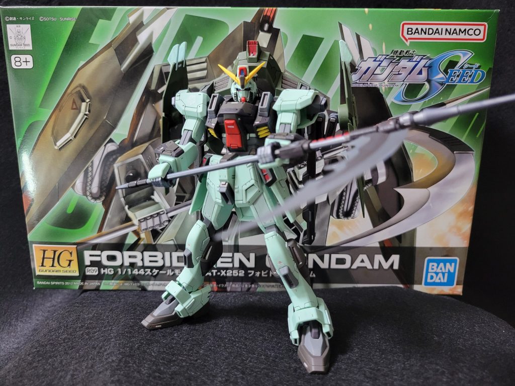 パッケージのポーズ！