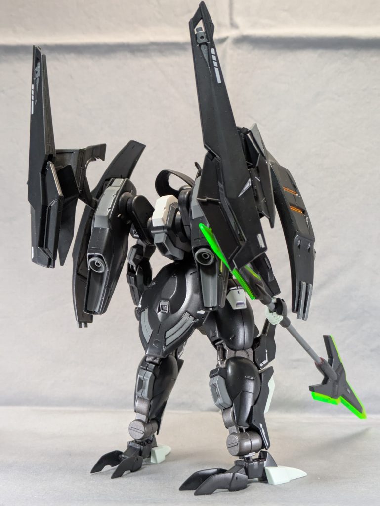 ミラソウルユニットとダブルリベイクライフルを背負わせボリューミーに。