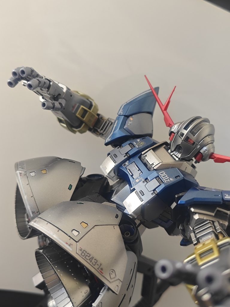 RG 1/144 ガンダムベース限定 ジオング [スペシャルコーティング]–2枚目/制作者：電波小僧