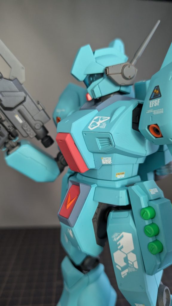 上半身のアップです。表面のヒケやうねりを取っただけです。