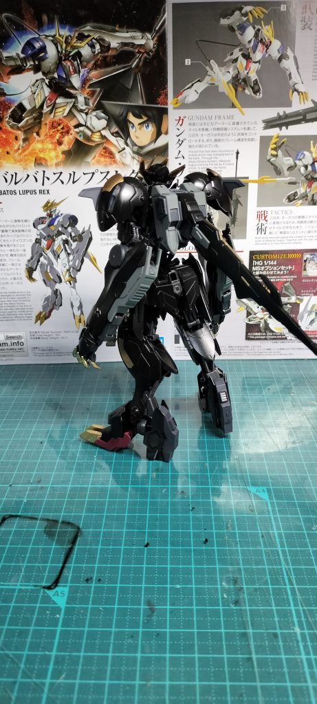 大型メイスは作る気力が無かったので氣が向いてら作ります（笑）