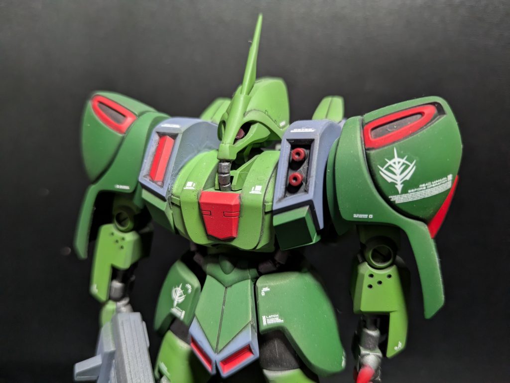 シュツルム・ガルスとのミキシングされているかたが多いですが、昨今の品薄状態なので旧キット改造のみです。