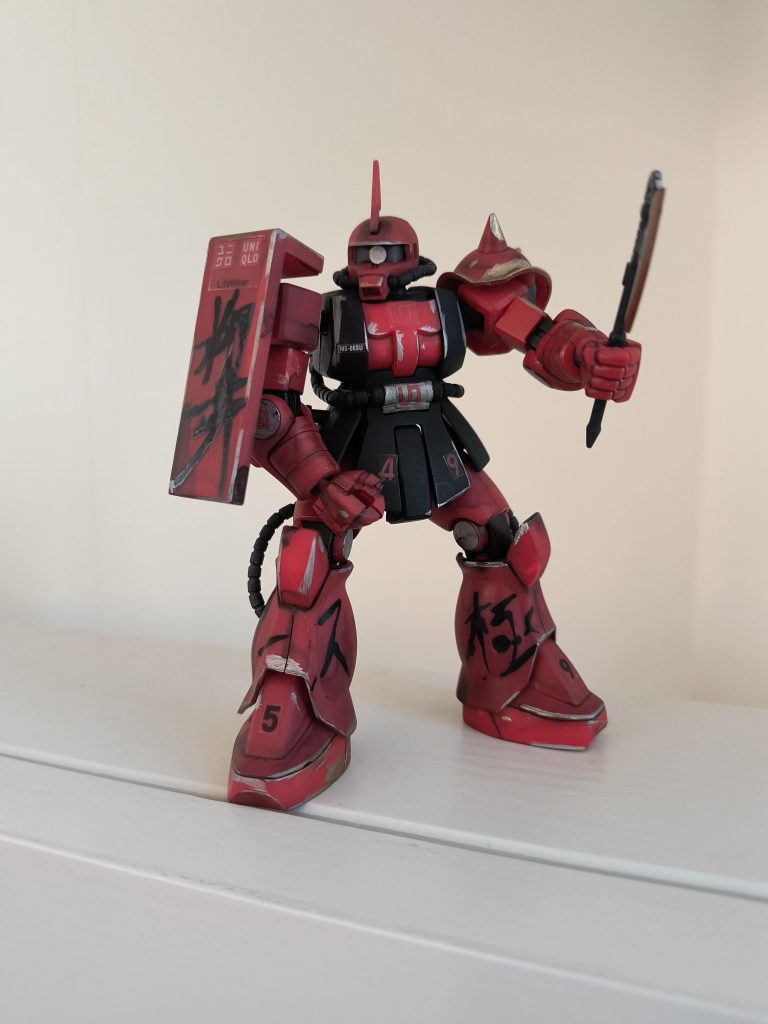 ダイソーのアクリル絵の具で汚してます。手軽でいいですね。