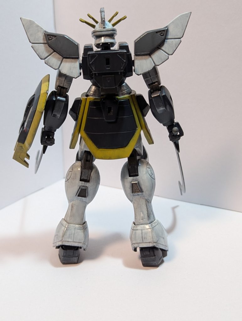 バーニアやダクトはシルバーにするのが最近のブームです。一見オリジナルの色と同じと見せかけて、ちょっとしたオシャレです😗