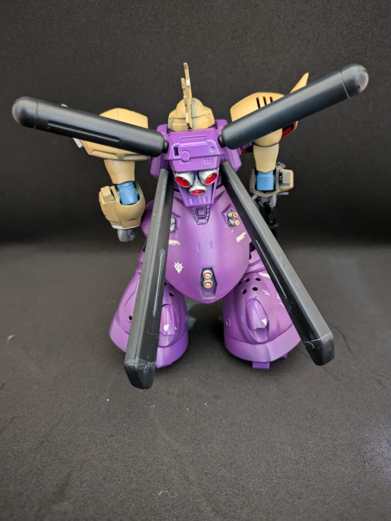 文句ばかり言っていますが、このキットが出てくれただけで当時は感動したものです。実はまだ積みプラがあるので、今回の失敗を糧に早めにリベンジしたいです。塗装について。シーマ様はさつまいもが好きなのかな?乙女ですしね。紫はキットのは違うでしょ?ってことで、紫+青+白を混合しました。茶色はミドルストーンです。ご覧いただき、ありがとうございました。