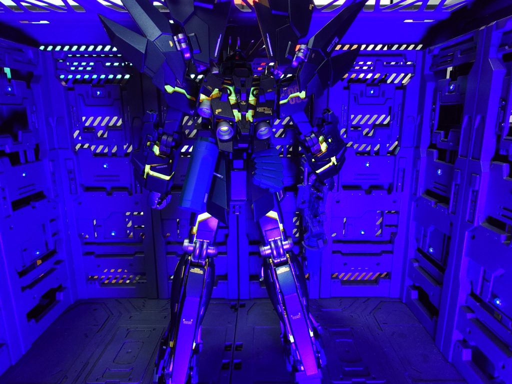 狙ってやった訳ではないのですが、覚醒/非覚醒状態を1体で表現できて結果オーライです✨️