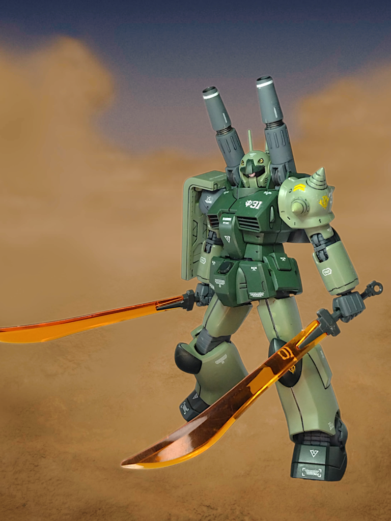 緑色でトゲショルダーならザクっぽくなる!と今年作ったゲルググメナースの時も言ってましたが、今回もまさに同じです(gundam-kao10)ガンキャノンの肩にアーマー付ける工作が地味に大変でした・・・