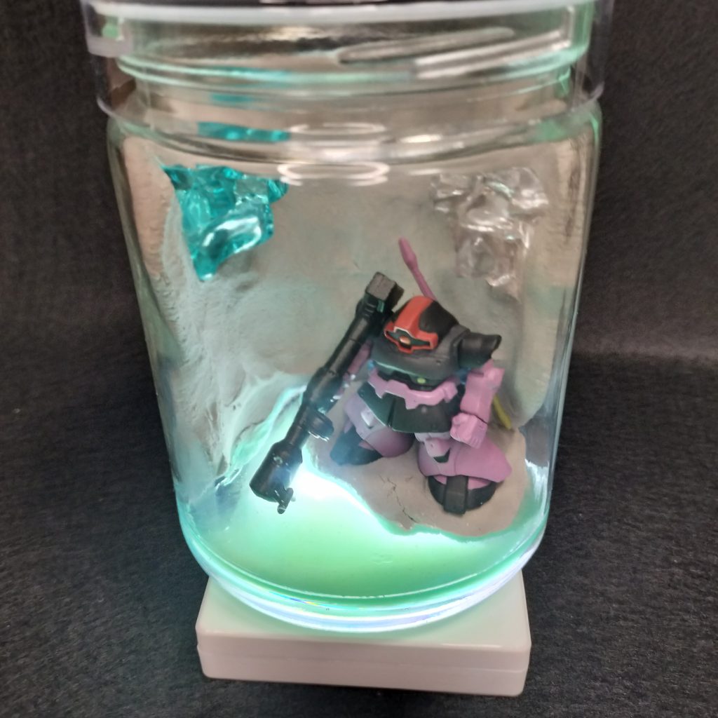 瓶詰めドム–4枚目/制作者：ボノボ