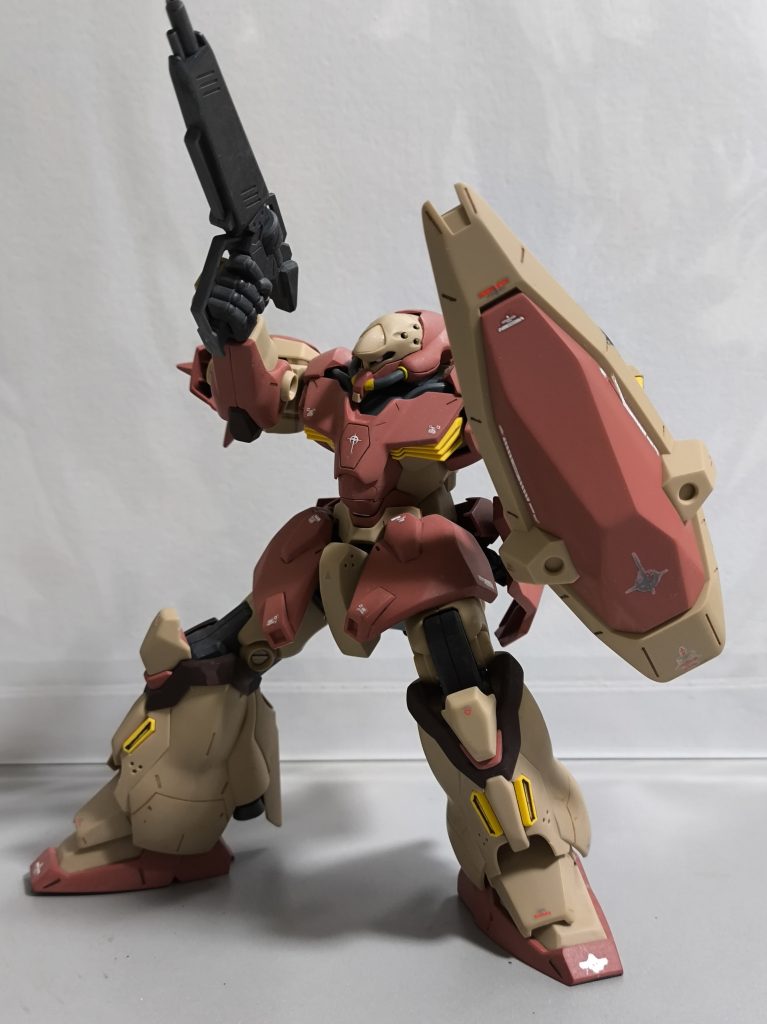 マッシブで格好良い!デカールは公式のものを購入して貼ってます。