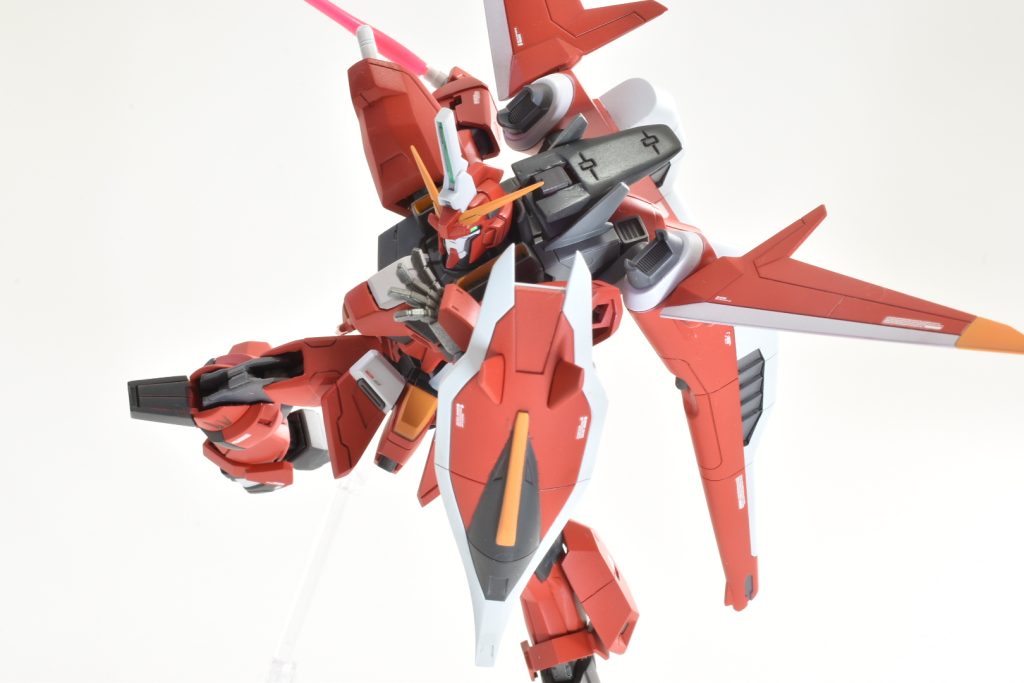 対フリーダム時の構え迷いのないアスランなら…勝てたとか勝てないとか…?