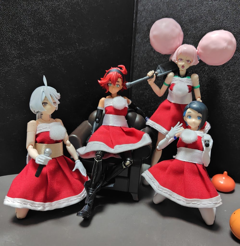 まぁ、こういう感じに作ってみましたが如何だったでしょうか?株式会社ガンダムのクリスマスverのプロモにも使えそうな感じもあるかもしれませんね。私自身のクリスマスの予定……?なぁにがクリスマスじゃぁぁい!!!