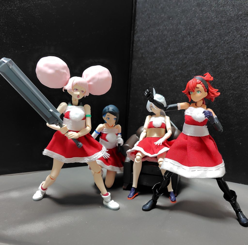 チュチュ「スレッタ、いい機会だ。オメーに決闘を申し込むぜ!」スレッタ「チュチュ先輩…良いですね、やりましょう!クリスマスですし!」生身だが、二人の決闘が始まろうとしていた…