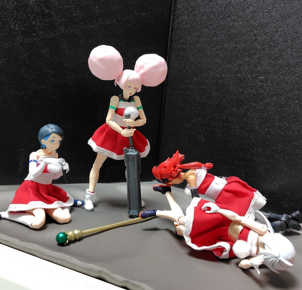 チュチュ「ゼェ…ゼェ……どーだ、生身ならあーしの方がつえーんだよ……」スレミオ「ま、参りました………」ニカ(うーん、クリスマスパーティーってこんなのだっけ?)※違います。