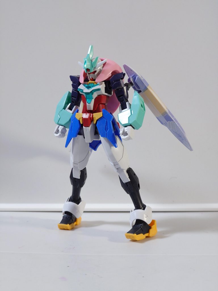 塗装前うさぎの耳はどうにもしっくりくるものがなかったのでジークルーネのサイドアーマーを2cm延長して使用しました。 