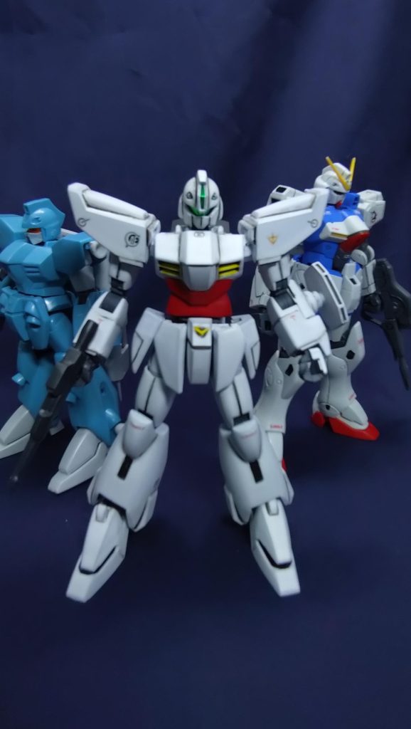 Vガンダムとおなじ量産機のジャベリンと。正直、TVで活躍を見てなかったのですが、すごく気に入ってました。パトレイバーが好きなので、ゴーグル＋マスク顔にやられたのだと思います（笑）