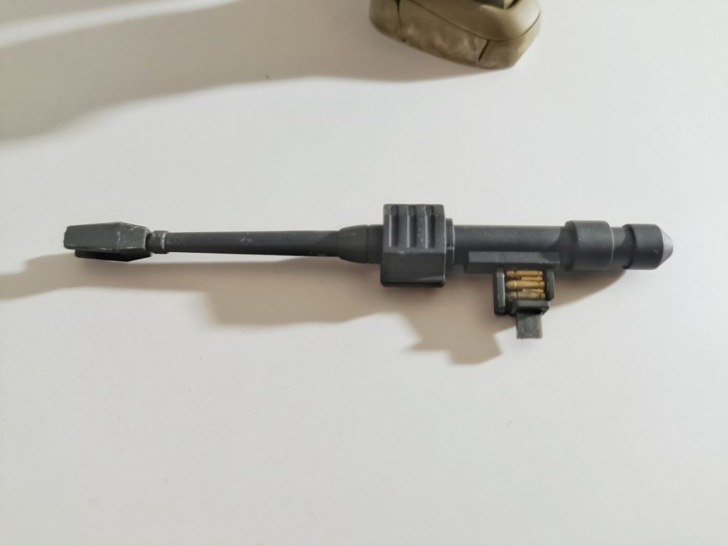 組み立てると見えないのに弾丸のモールドがあるのが素敵な仕様ですね思わず塗っちゃいました