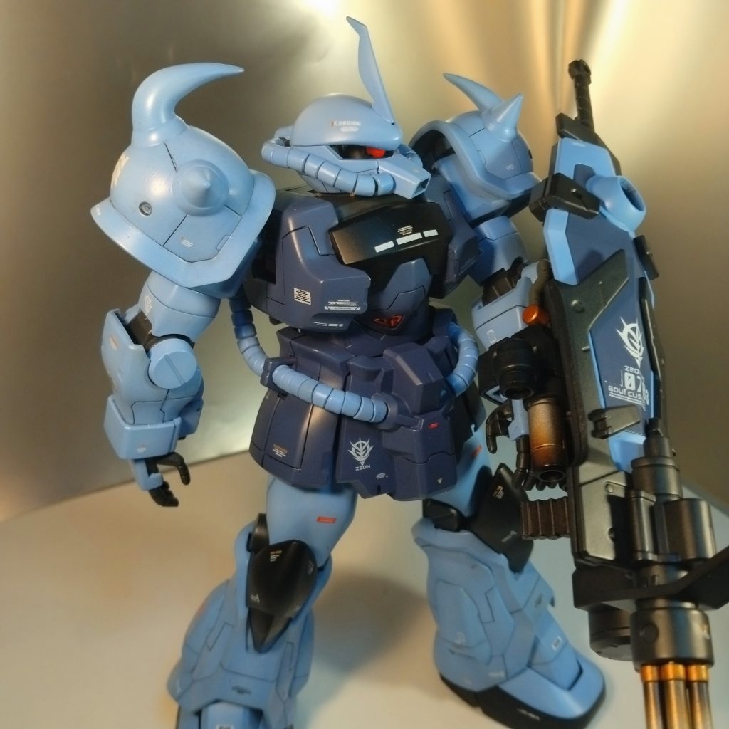  デカールは０７Bしか手に入らなかったので！手持ちのデカールから3だけ付け足して貼りました！（笑）