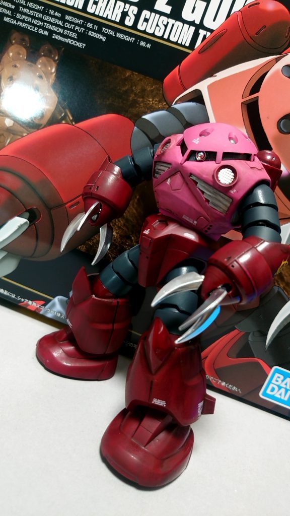 HGUCシャア専用ズゴック。これも赤い!作ったキオクがないけど…😴