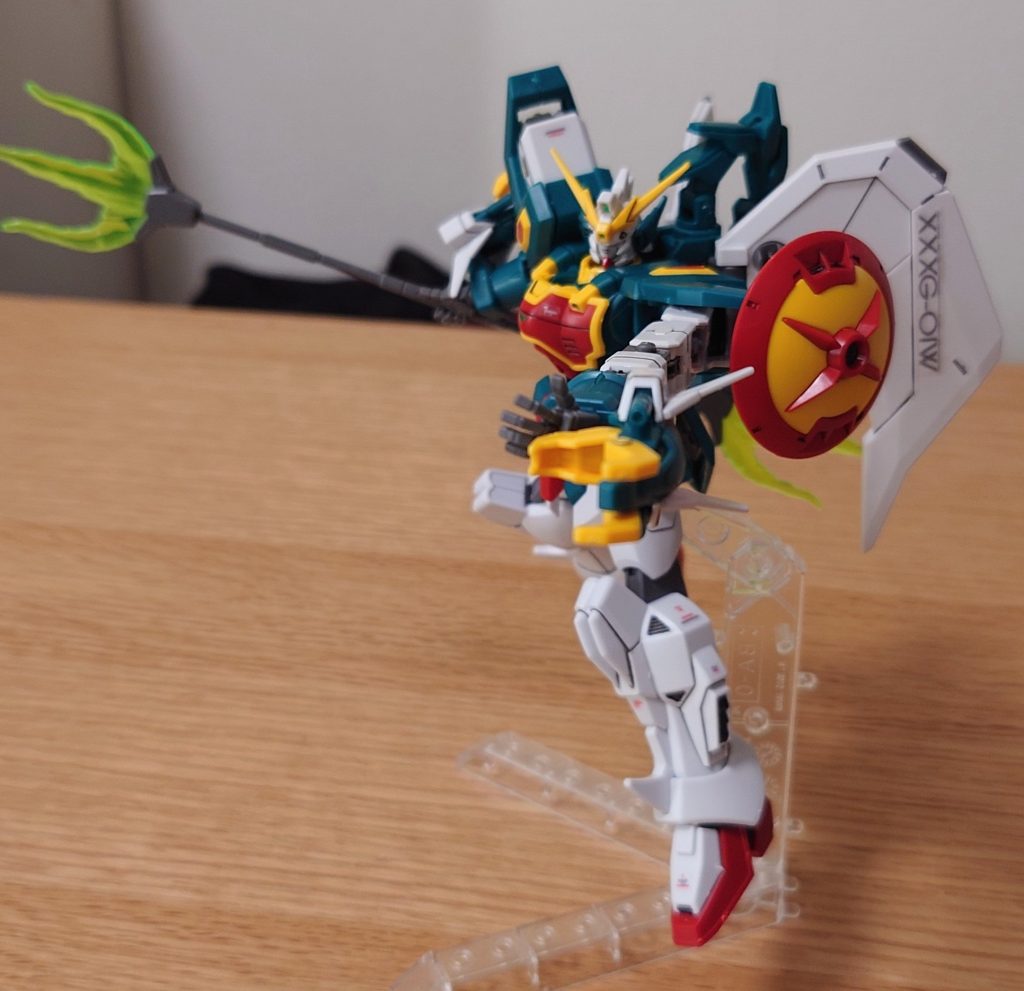 HGAC アルトロンガンダム–2枚目/制作者：隠れ蓑