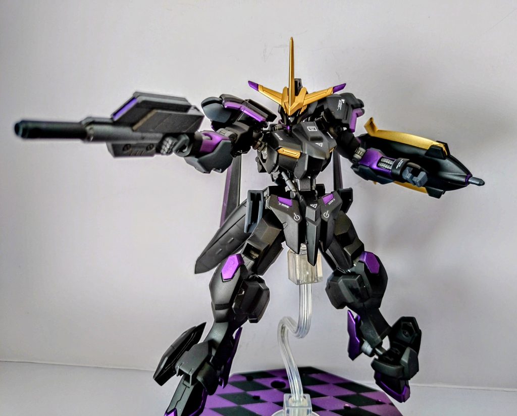 ガンダム端白星–3枚目/制作者：poko69