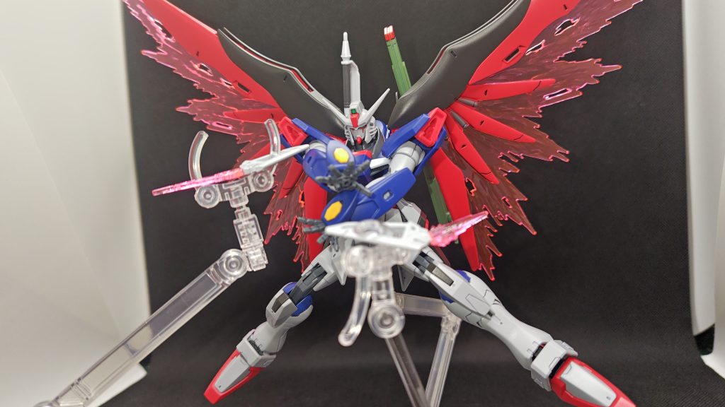 ビームブーメラン×2。劇中だと、ブーメランも分身して飛んでくるやつです。