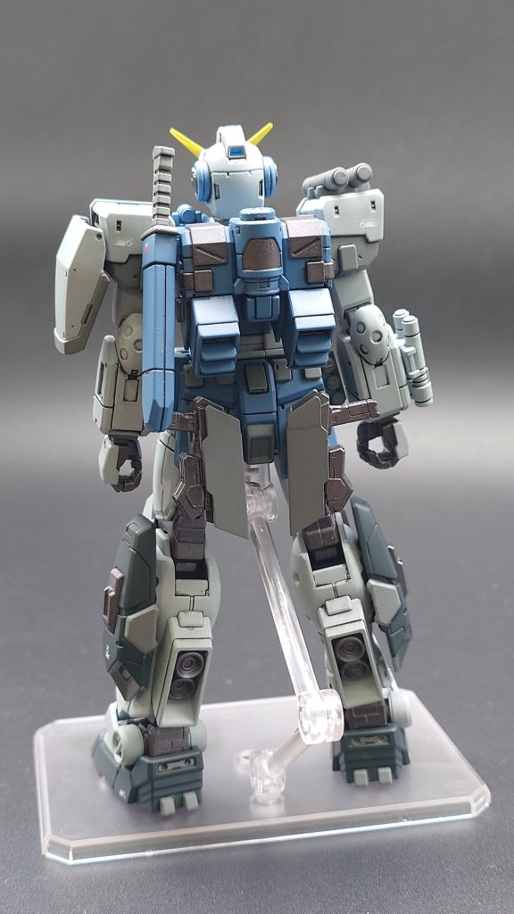 フロント&リアビュー設定としてはユニコーン辺りの裏側でキャバルリーのハデスを巡りドンパチする特務隊セカンドチームリーダー機という立ち位置特務隊とは名ばかりの金欠部隊なので方方に手を廻し掻き集めたMSで編成されており内装の更新はされているものの旧式感は否めない(という設定)初期状態なのでいずれ決戦装備に更新したいですね