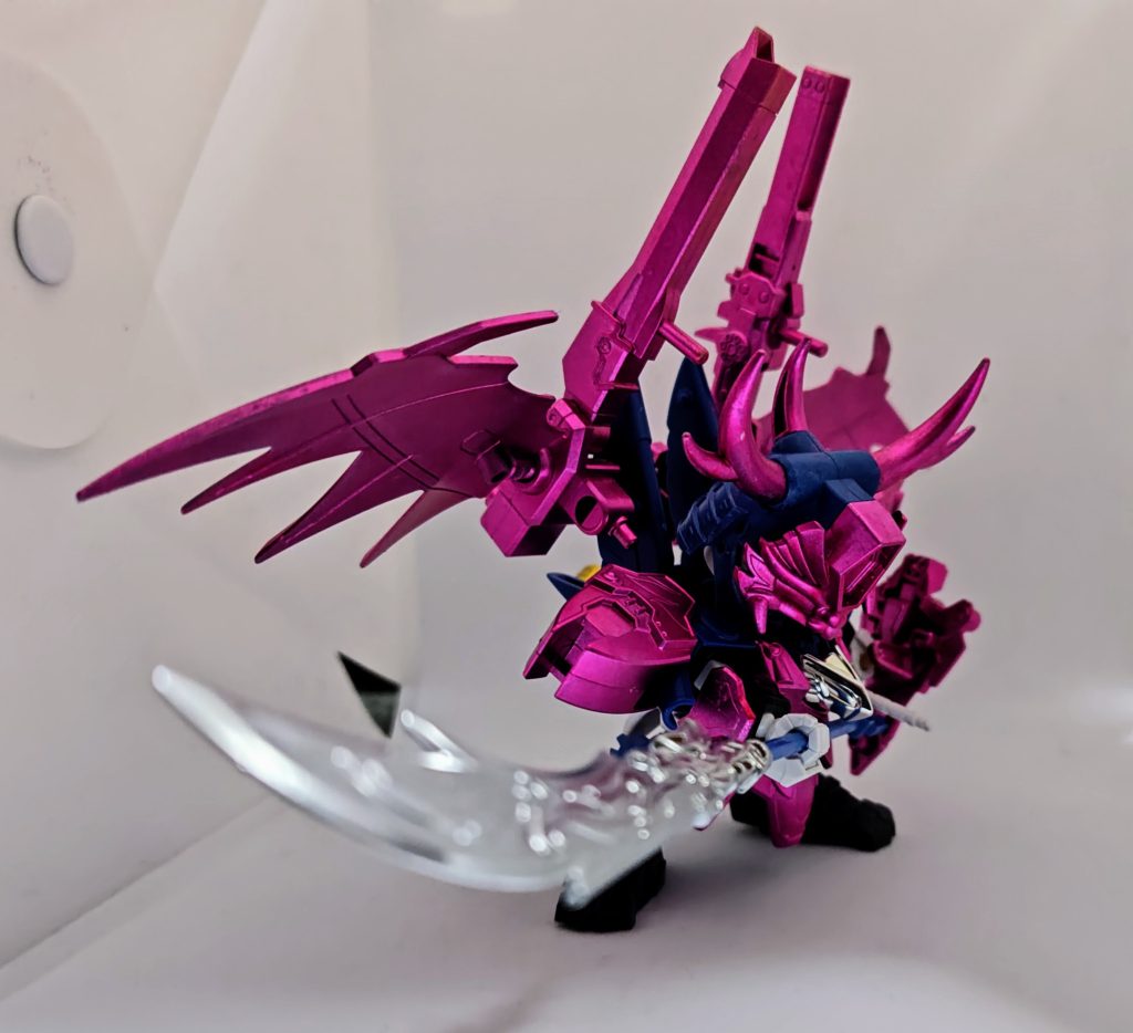 ブートレグハンターズの「敵」ってブートレグ(海賊版)なので、各世界(天宮、三璃紗等)の武具のブートレグを密造し使いこなす戦士という設定で作りました。言っておきますが、今作品には一切海賊版を使用しておりません！(念の為)