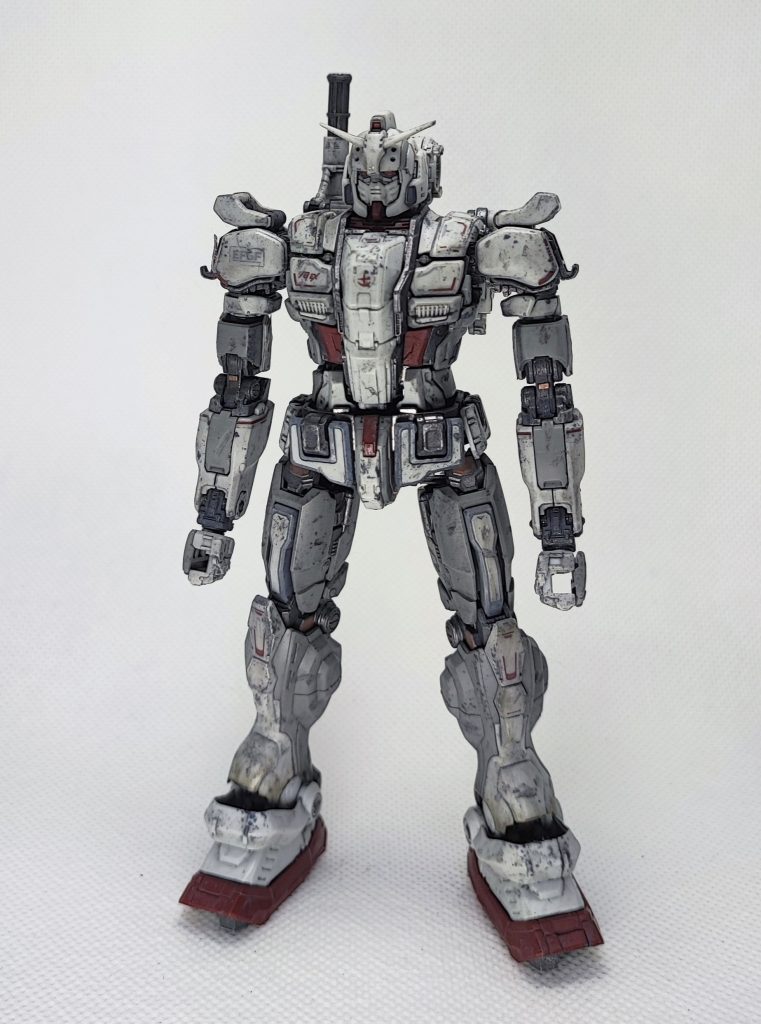 前面キット全体にウォッシングとチッピングでウェザリングを施しています。フレーム・関節はガンメタルで塗装後ドライブラシ、ところどころグレー系で足りない箇所もあったのでエナメルで部分塗装しています。マーキングシールがついているので情報量も申し分無し!お得なきっとだと思います。