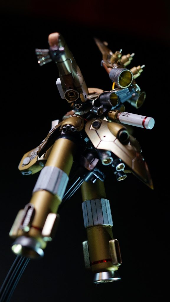 【ウラバナシ】今更手を付けたナイチンゲール。素晴らしい作品はすでに出尽くしており、今更そのまま作ってもつまらんですね。てか、同じ土俵に上がることすらできませんし。ならば、斜め下からアプローチしますか。