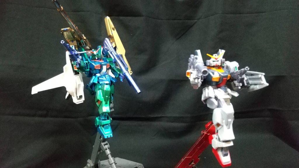 作中、ガンダムなのに、2機以上同時に動くというのはなかなか珍しい機体。 何色があっても良い、とてもバランスの取れた機体。