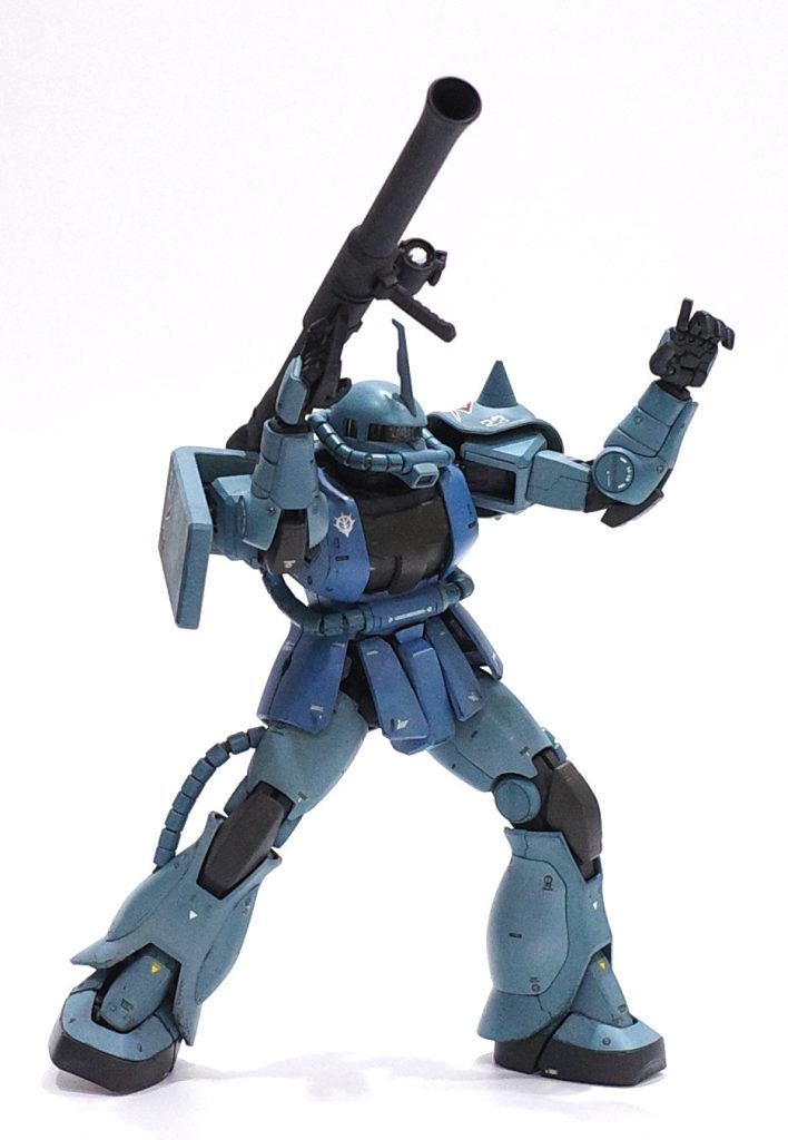 第3小隊が第1小隊と合流、戦闘加入。“Bravo 6, this is Blue 6. Maneuvering to engage enemy MS. Coordinating with 1st Platoon. Over.”第1小隊長よりジムを撃破したと入電。“Bravo 6, this is Red 6. Enemy MS neutralized! We’re advancing toward the base perimeter. Over.”すかさず中隊長が敵戦闘指揮所へ火力を集中、殺到覆滅すべしと檄を飛ばす。“All units, this is Bravo 6. Focus fire on the enemy HQ. Take it down. The base must fall now! Over.”大隊本部より入電、連邦軍は組織的反撃能力を喪失、掃討に移れ。“Bravo 6, this is Raven 6. Well done. Federation resistance is collapsing. Continue to secure the base and eliminate remaining threats. Over.”中隊長も敵拠点兵力の潰走を視認、掃討を開始。“Raven 6, this is Bravo 6. Base is secured. Federation forces are in retreat. Beginning mop-up operations. Over.”大隊本部より入電、任務完了、第1小隊の損傷したザク2機は攻撃準備陣地へ戻し他は現在地で警戒配備、次の命令を待て。“Copy that, Bravo 6. Mission complete. Direct the two damaged units from 1st Platoon to return to the attack staging area. All others remain in current positions on alert and await further orders. Command out.