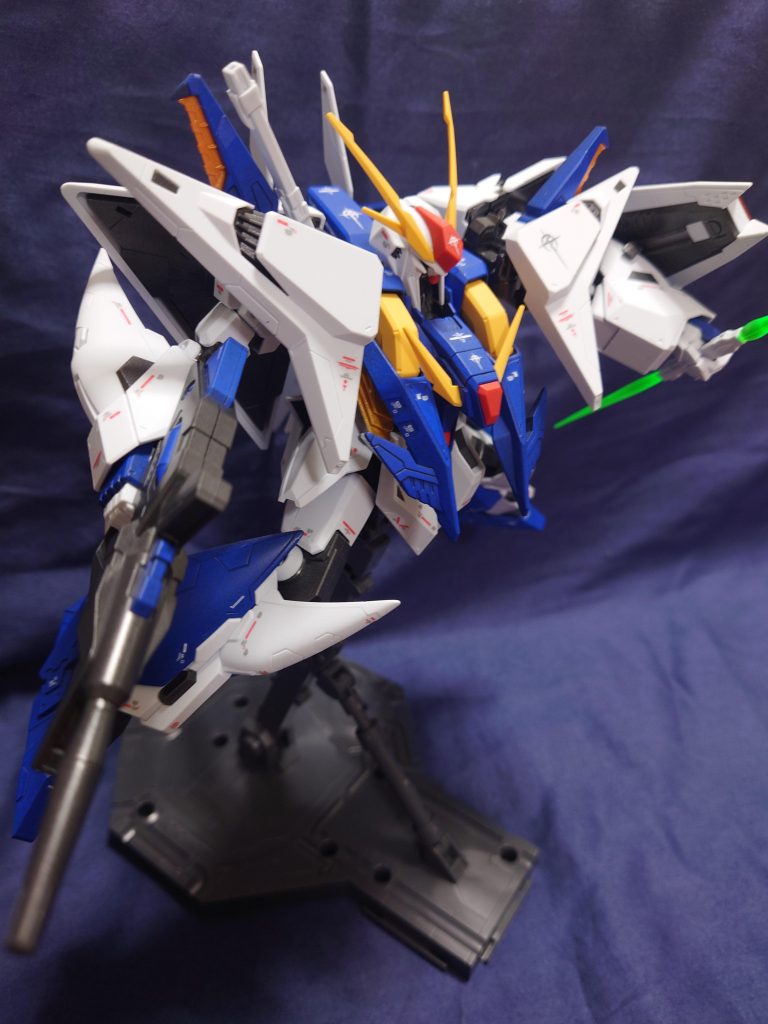 「 マフティーだってガンダムを手に入れられるってことだ」