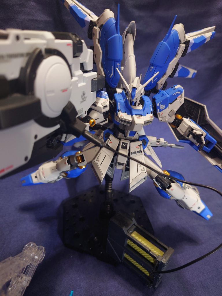 Hi-νガンダム　ハイパー・メガ・バズーカ・ランチャー装備–2枚目/制作者：KNZ