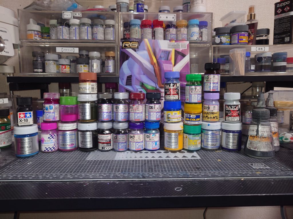 今回使用したカラー一覧です、主役はフィニッシャーズのジャガーパープル全モデラー一度は使って欲しい〜