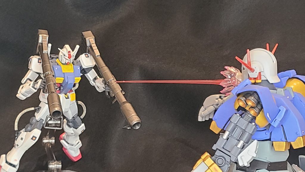 劇中ではガンタンクが左腕ボンッ！