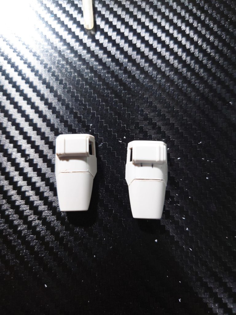 サイドスカートにも一旦切り離して段差加工