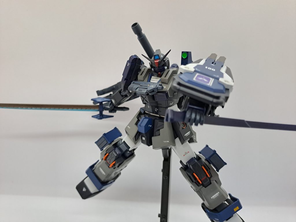 鞘に収めたKATANA–6枚目/制作者：遠藤俊彦