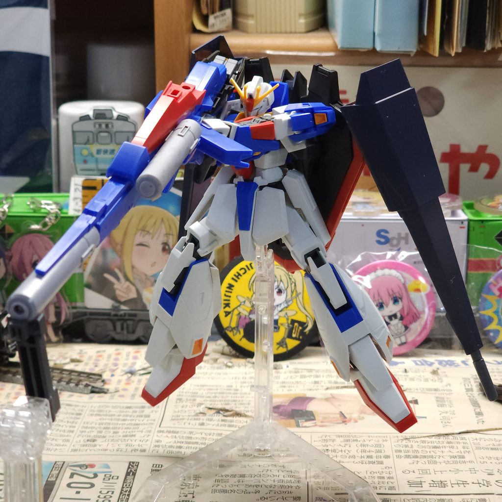 続いてはZです。こいつもあと塗るだけというところまできていますが,本当にこのまま塗っちゃっていいのかな…という状態で止まってます。