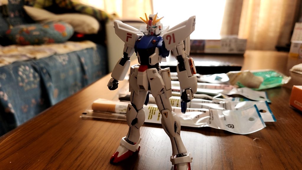 部分塗装、スミ入れ済み。ウェザリング前の様子。