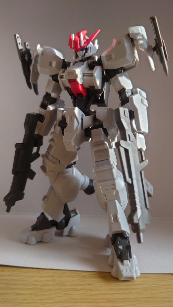 仮組状態。正直この時点で完成、またはこのカラーで作ってもいいくらいカッコいいと思いました