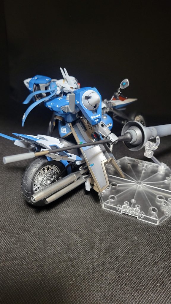 GN騎士王｢ガンダム アルトリア｣–3枚目/制作者：ぷーやさん