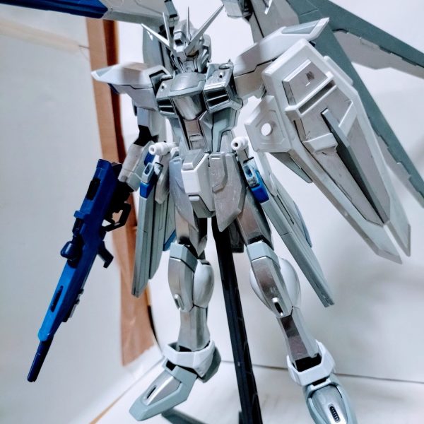 フリーダムガンダム(旧型)、シャインシルバー
