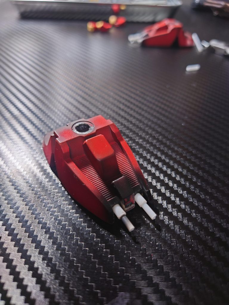 つま先はこんな感じで加工