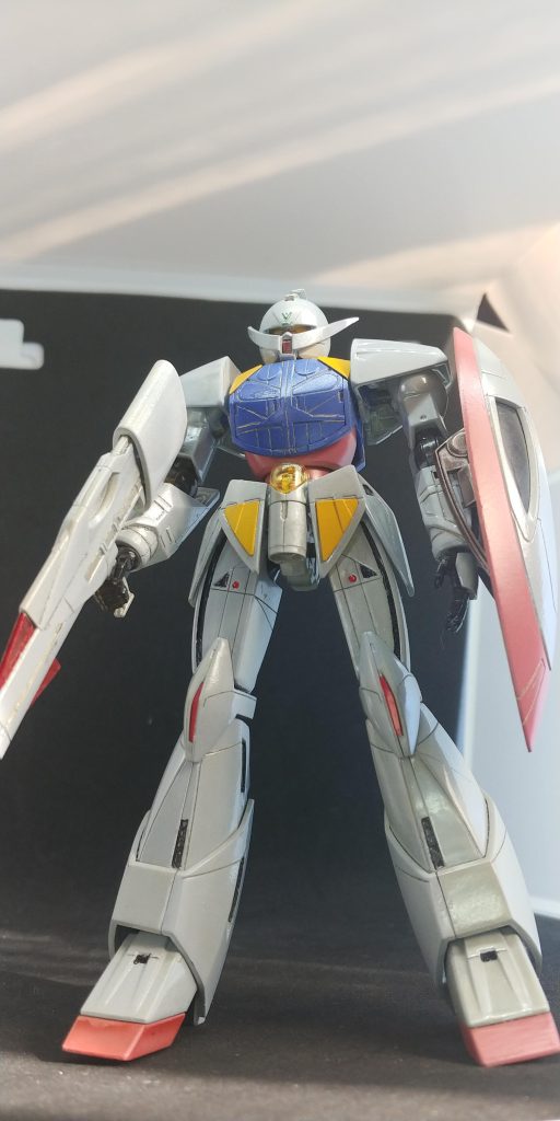 仕様マーカーはちゃんと覚えてないのが【ニューホワイト×メッキシルバー】、【Ｇブルー×蛍光ピンク】、Ｇイエロー、シャアレッド、ファントムグレー  